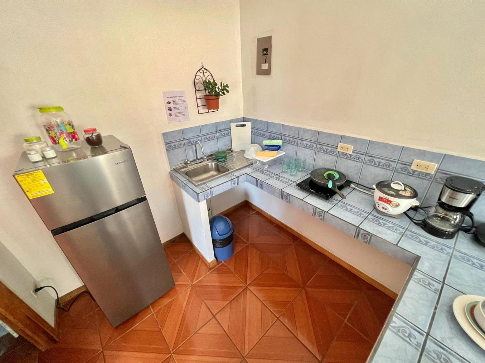 Mochis Apartment Quepos Bagian luar foto