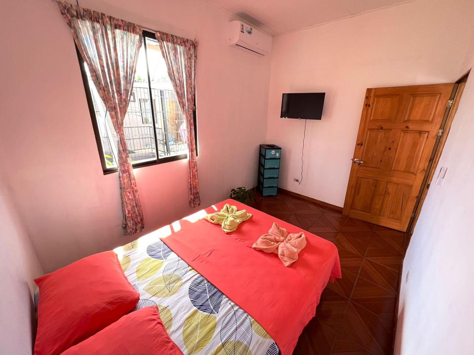 Mochis Apartment Quepos Bagian luar foto