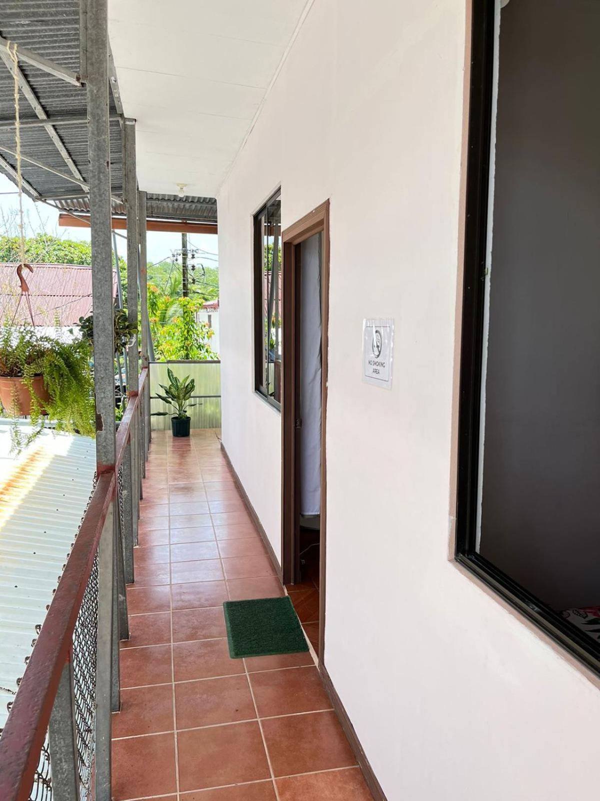 Mochis Apartment Quepos Ruang foto
